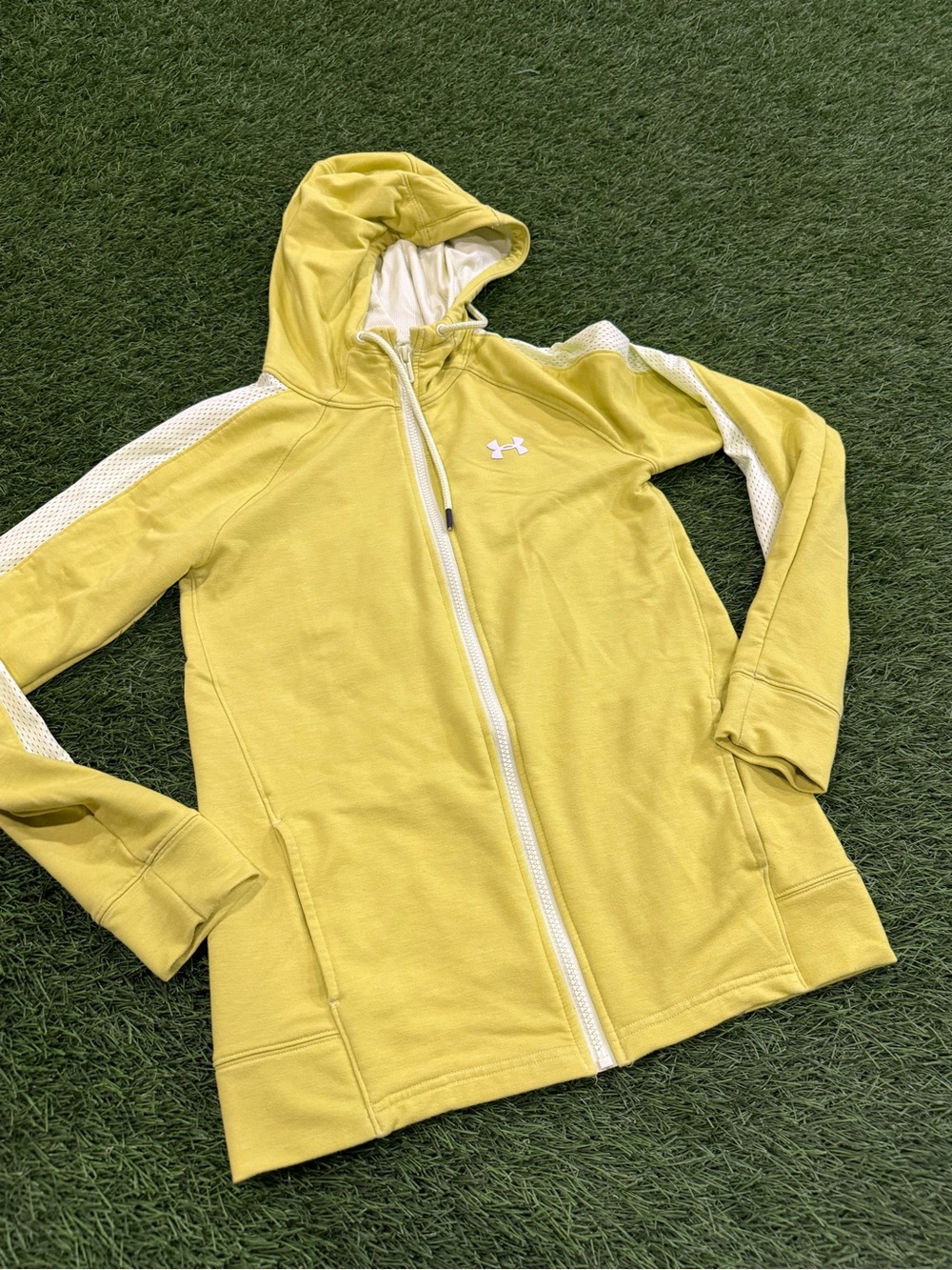 Under Armour Full Zip Lightweight hooded Sweatshirt